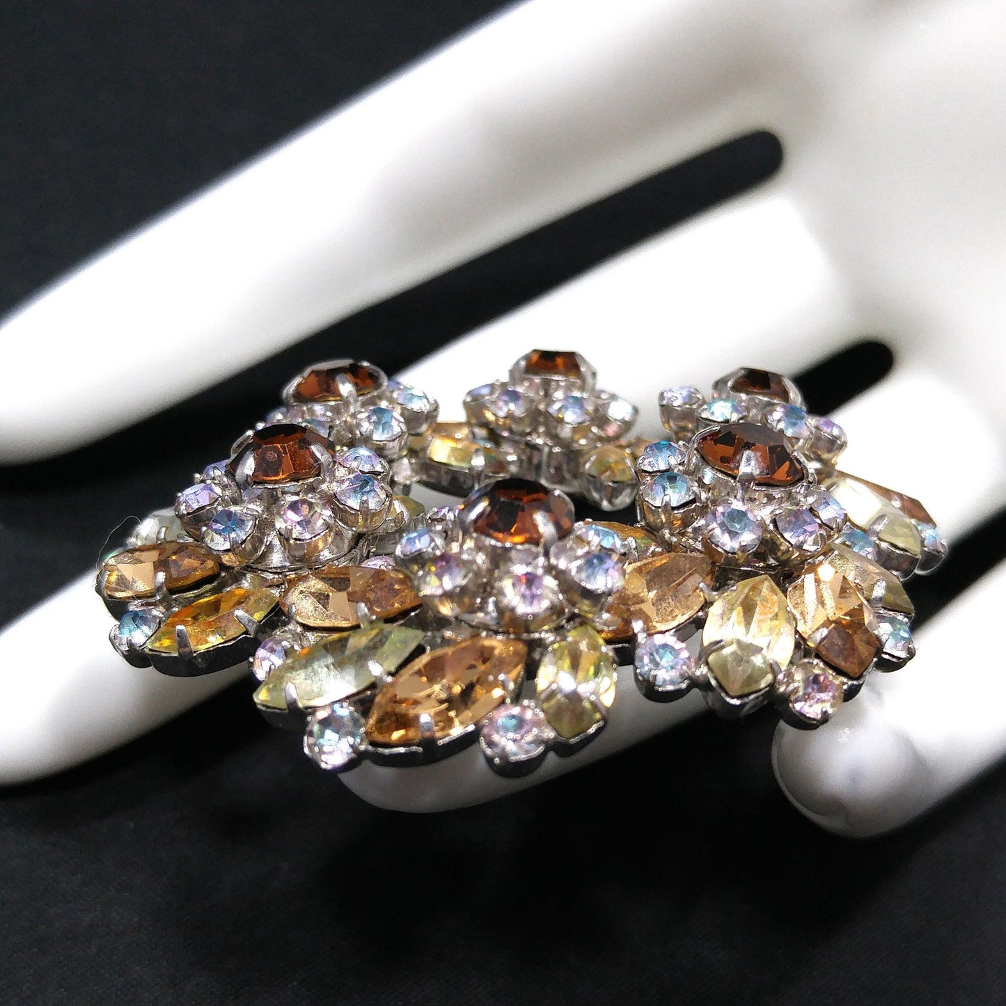 Austrian Floral Wreath Crystal Brooch, Rhodium Plated, 1960s Vintage Jewelry