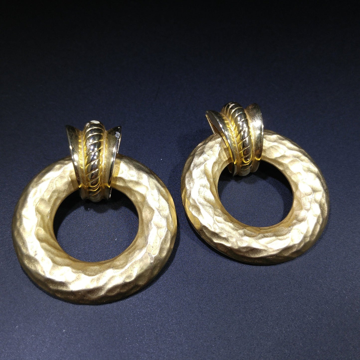 Edwin Pearl Large Runway Post Earrings, Hammered Gold Plate, 1980s Vintage Jewelry