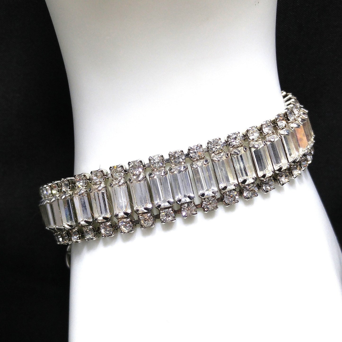 Vintage Weiss Clear Rhinestone Bracelet, Rhodium Plate, Safety Chain, 1950s