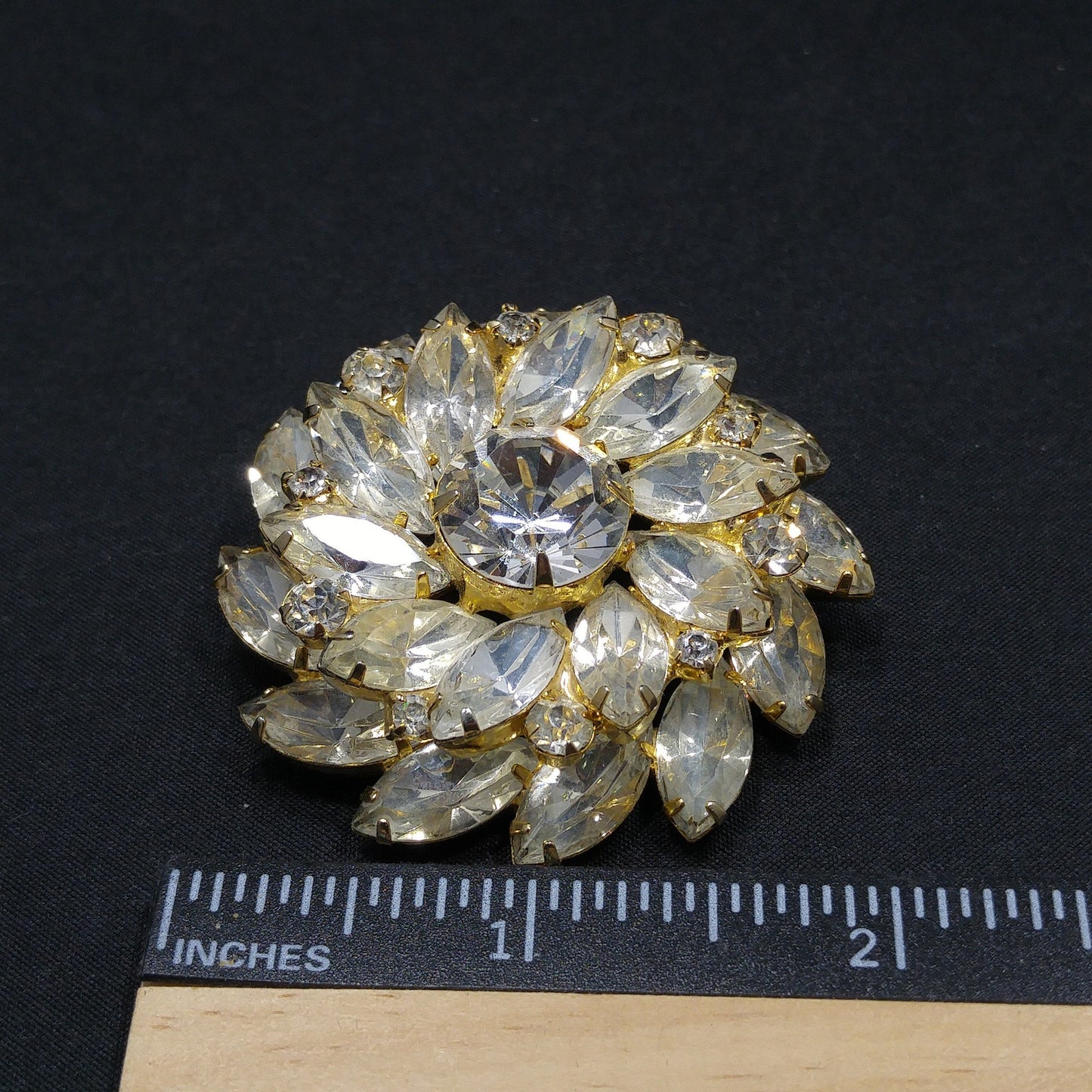 Mid-Century Clear Crystal Rhinestone Flower Brooch, Gold Plated, 1960s Vintage Jewelry