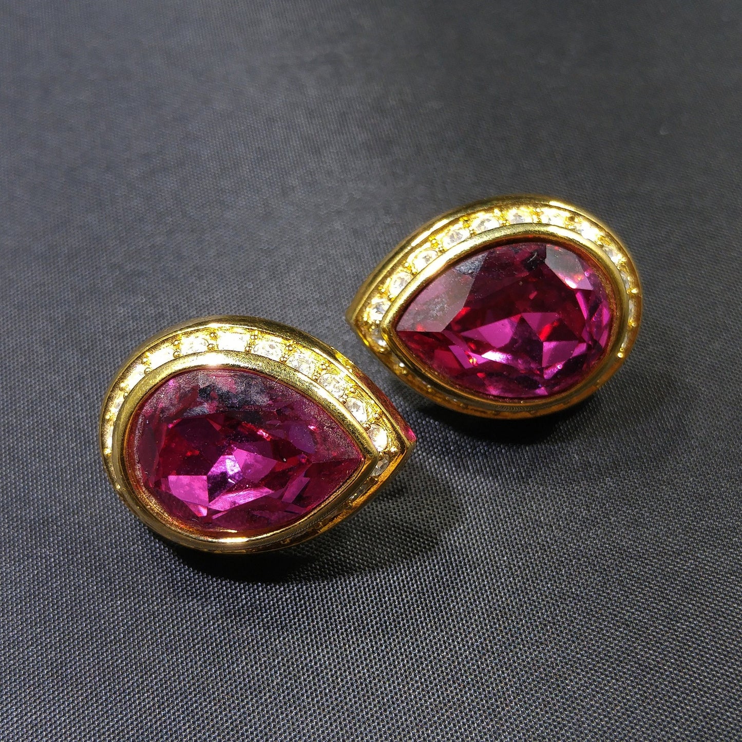 Vintage Swarovski Pink Teardrop Crystal Earrings 1990s Gold Swan Logo Signed