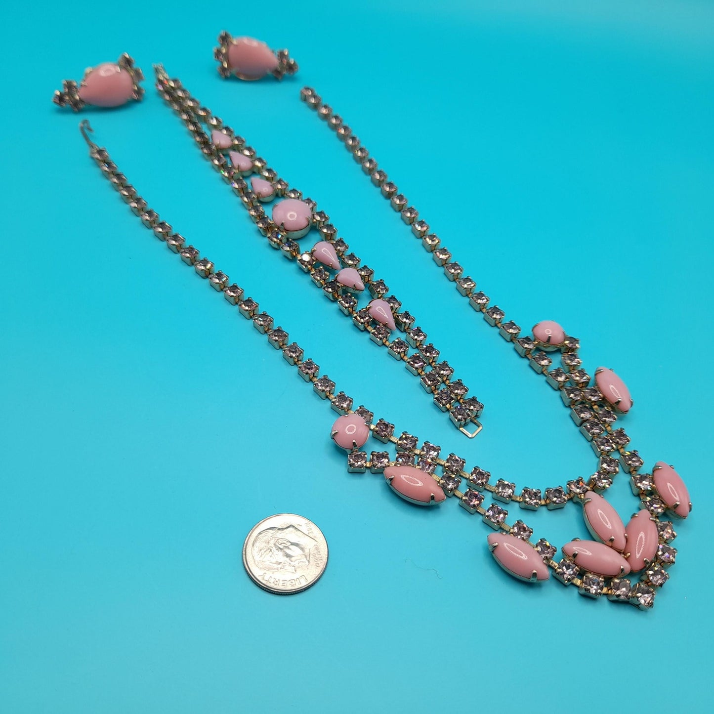 Vintage Pink Glass Rhinestone Jewelry Set: Choker Bracelet Screw-back Earrings, 1950s