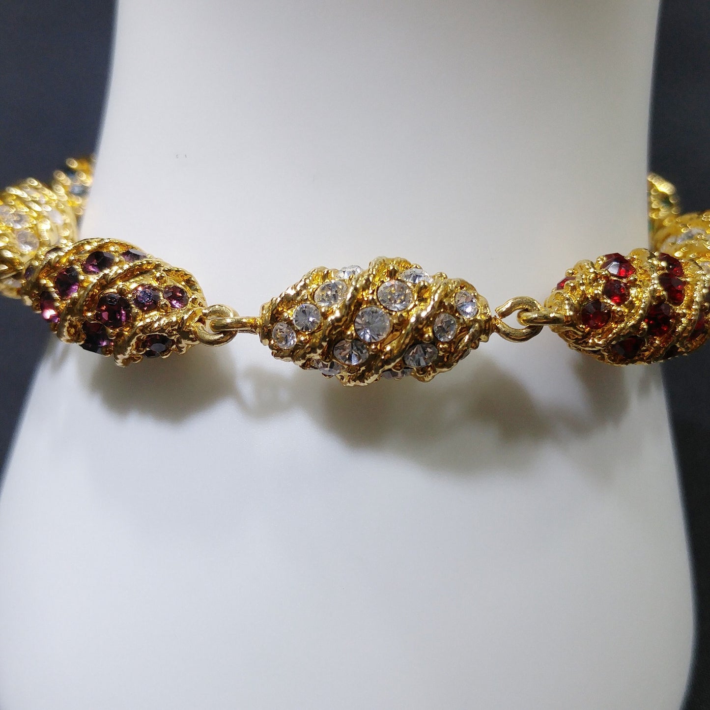 JBK Jackie Kennedy Royal Egg Bracelet Rhinestones Gold Plated Link 1960s Replica