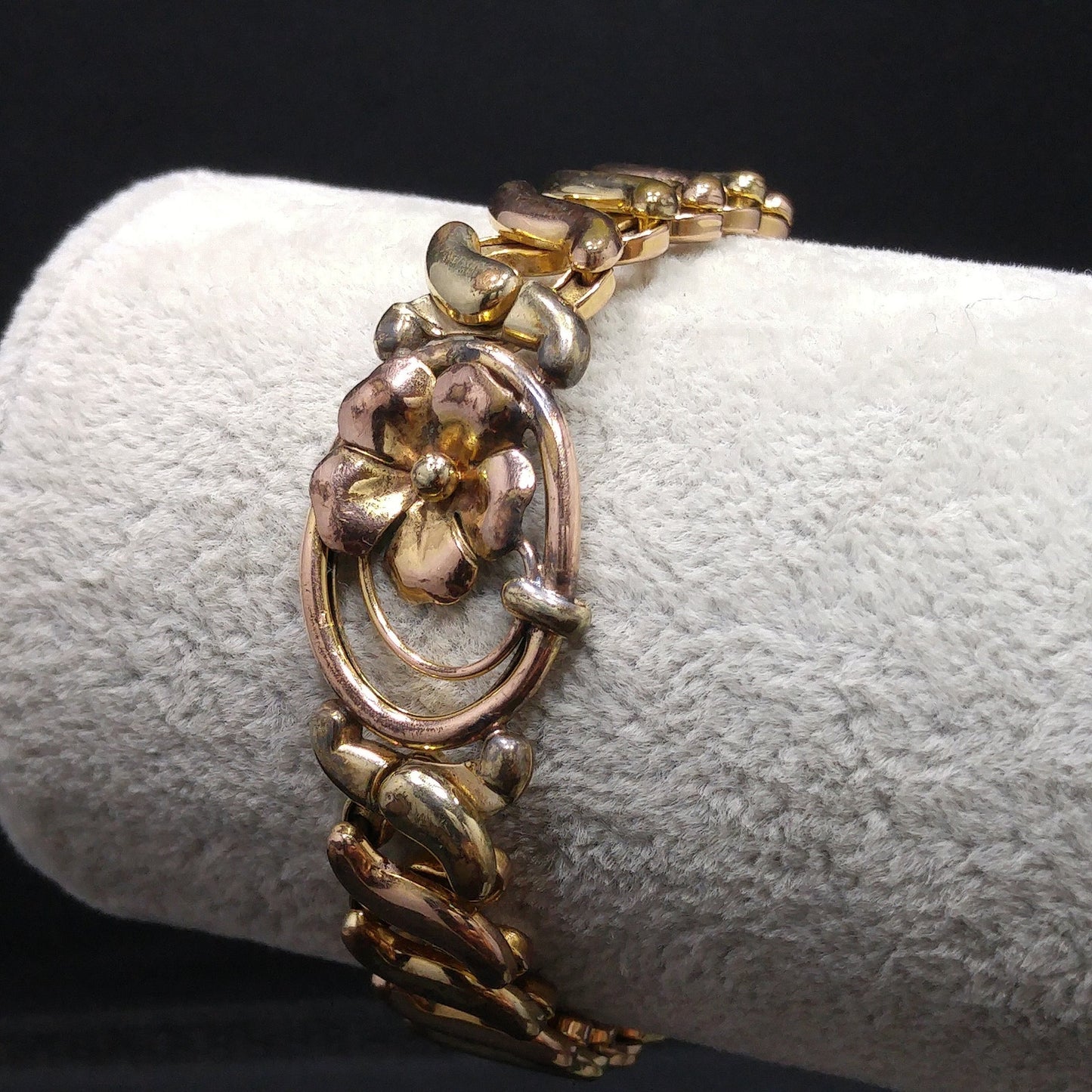 Binder Brothers Expansion Bracelet, Floral Openwork, 1920s Vintage Jewelry