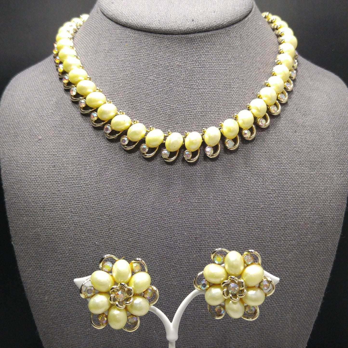 Star Faux Pearl Choker Necklace Earrings Set, Mid-Century 1950s Vintage Jewelry