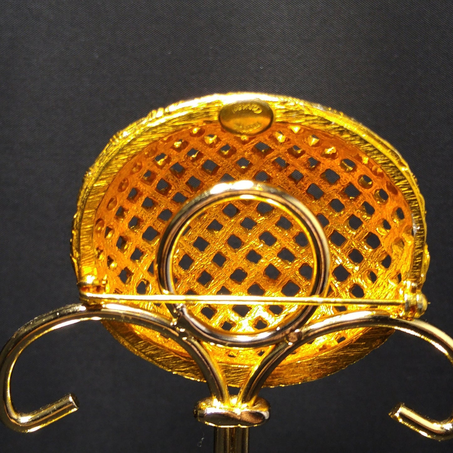 Hattie Carnegie Basket Weave Brooch, Designer Signed, 1950s Vintage Jewelry