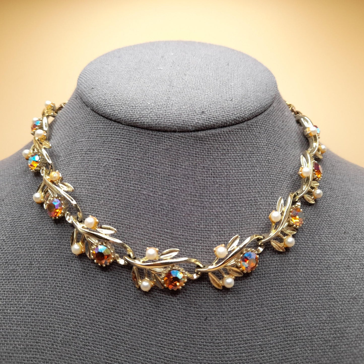 Vintage Light Topaz Rhinestone Choker Necklace, Faux Pearls, 1950s, 15 In