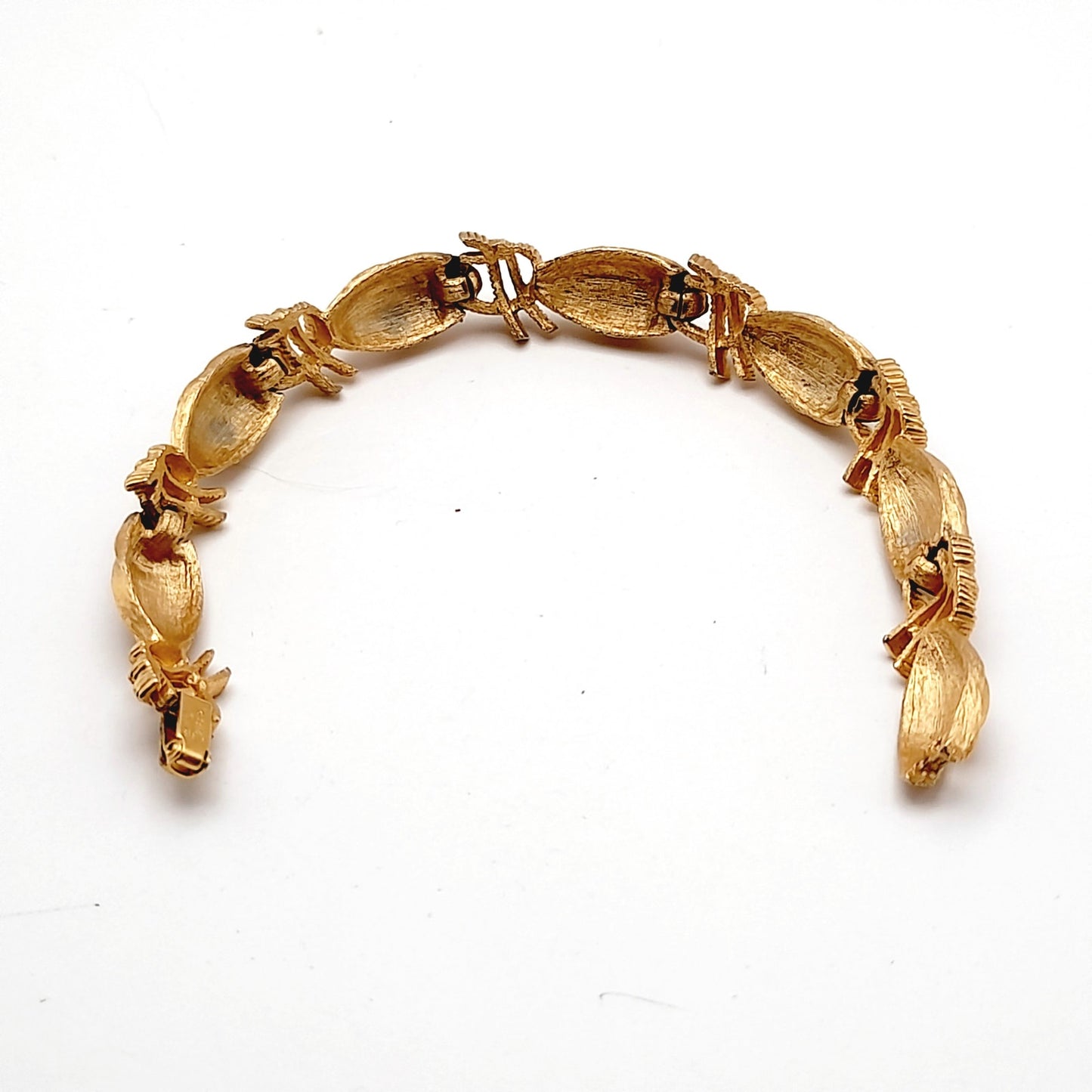 Vintage Crown Trifari Ribbon Gold Plated Bracelet, 7 1/8 Inches