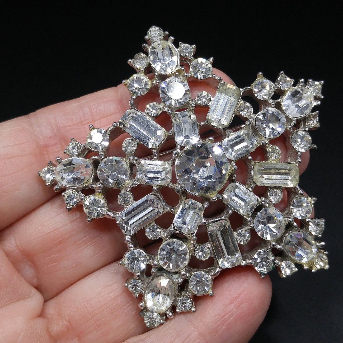 Vintage Clear Rhinestone Five Star Brooch, Heavily Rhodium Plated, 1950s Vintage Jewelry