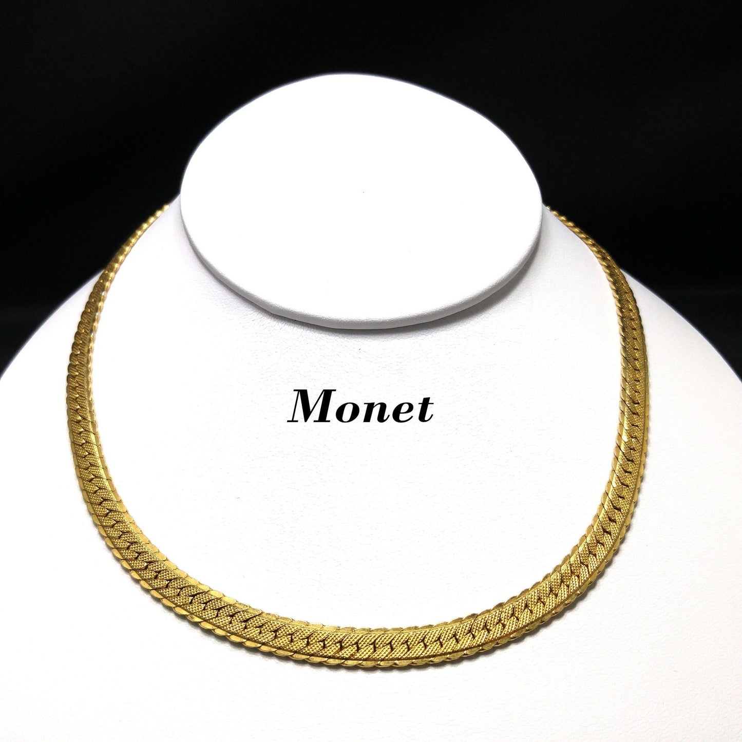 Monet Herringbone Choker Necklace, Gold Plated, 1970s Vintage Jewelry
