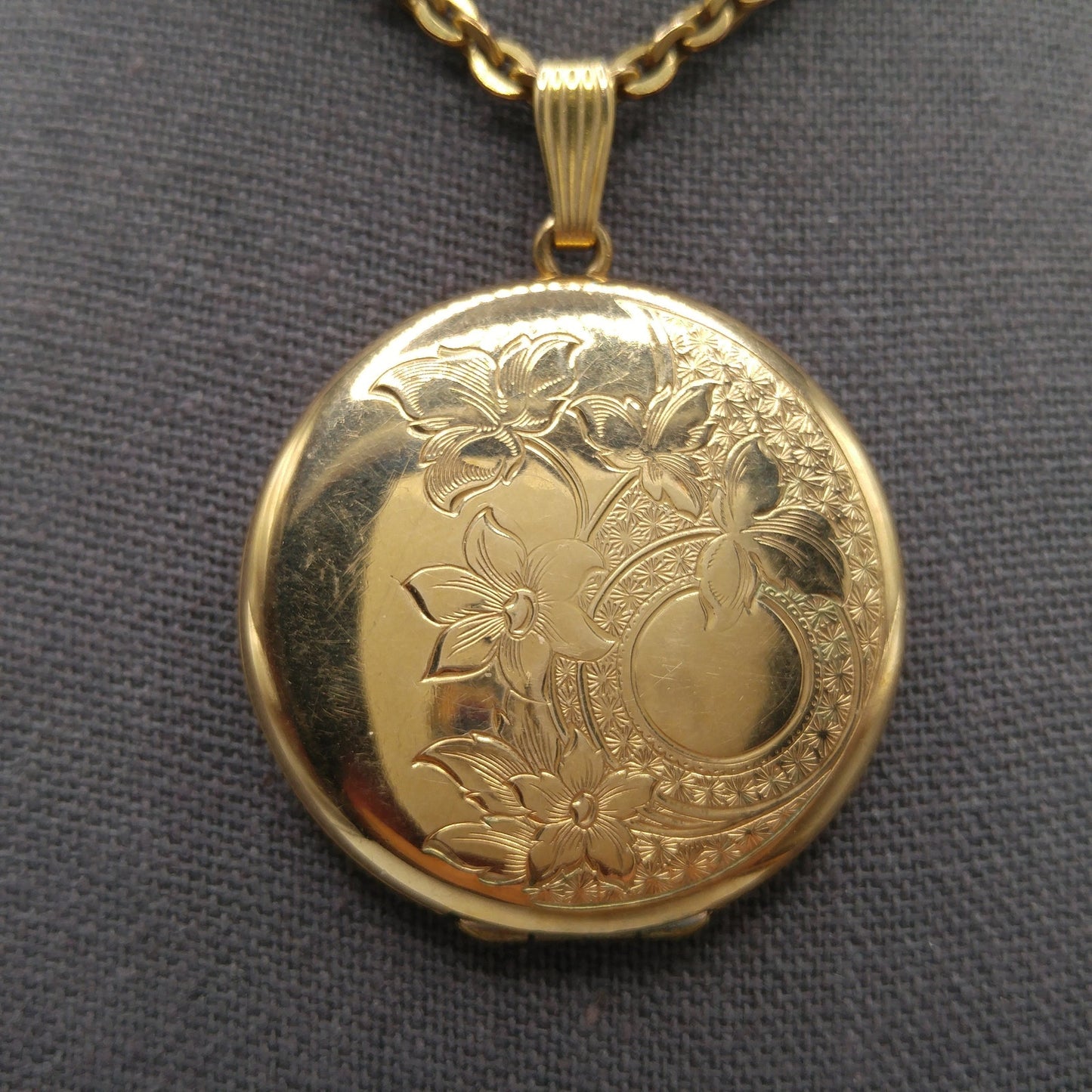 Danecraft Gold Filled Photo Locket Necklace, 12K GF, Early 1950s Vintage Jewelry