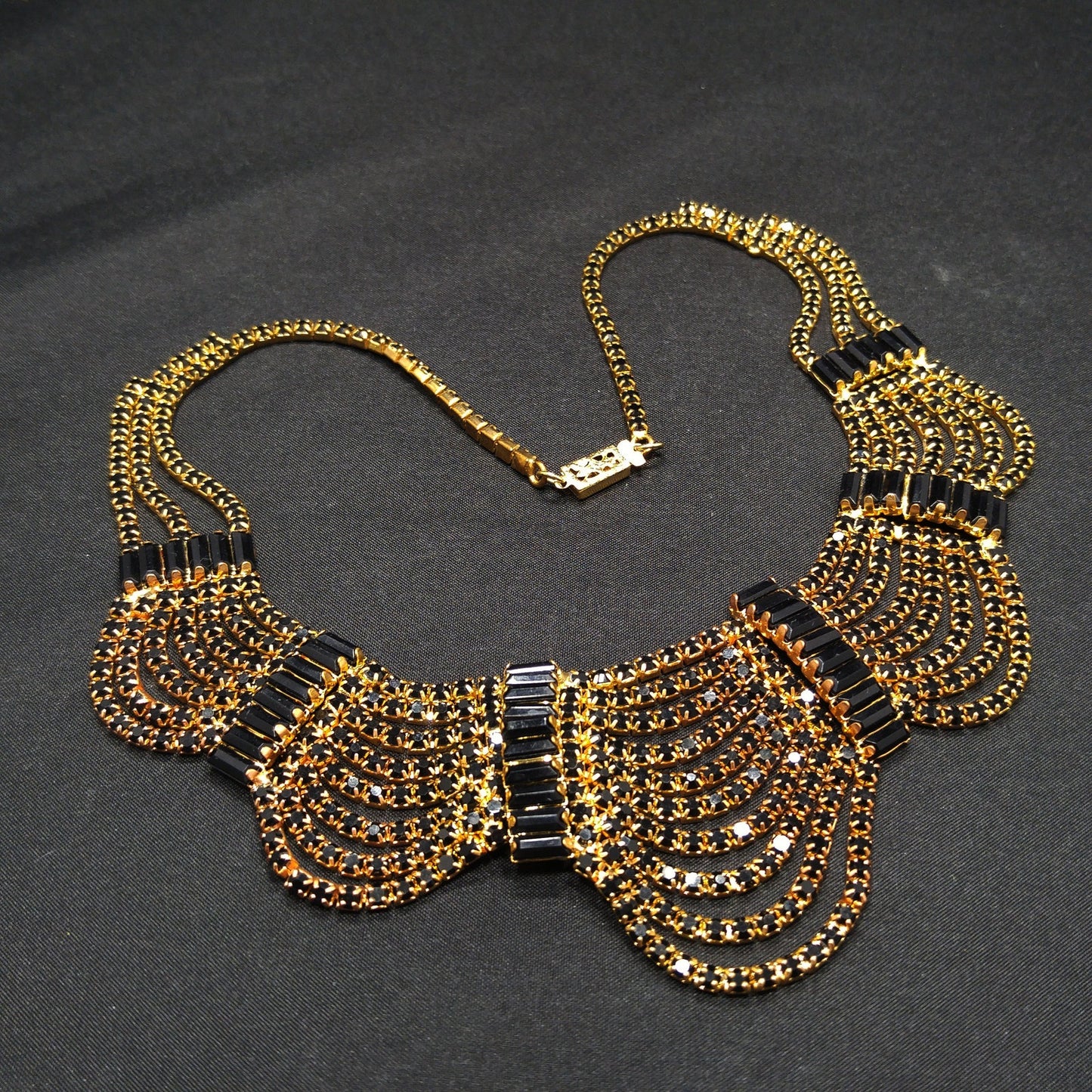 Black Rhinestone Festoon Necklace, Gold Plated, 1950s Vintage Jewelry