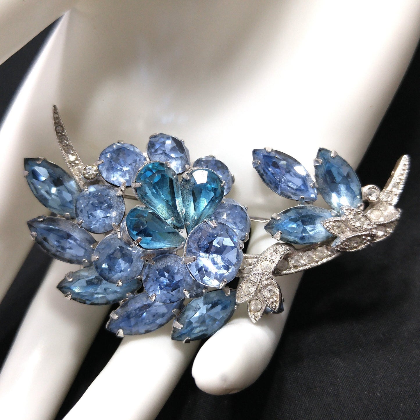 Eisenberg Ice Blue Rhinestone Brooch, Rhodium Plated, 1960s Vintage Jewelry