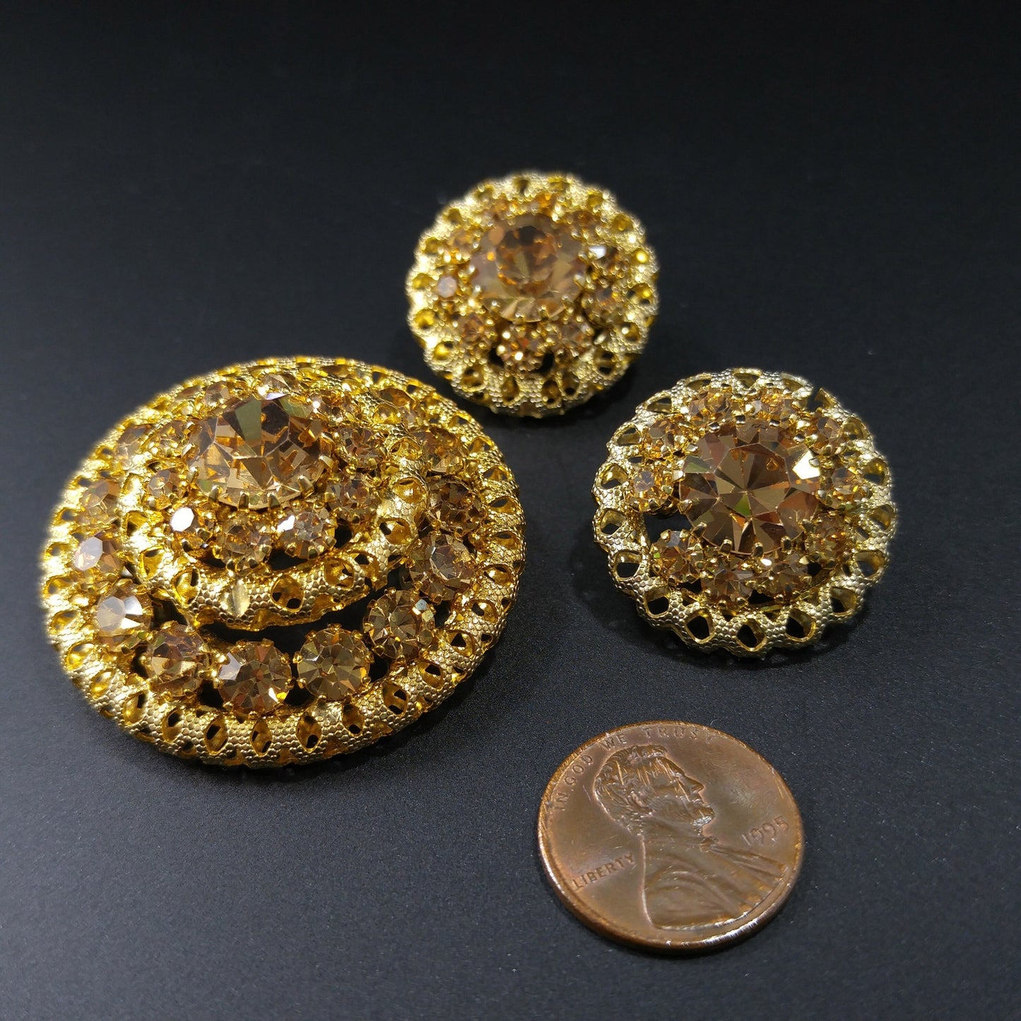 Vintage Austrian Crystal Light Topaz Domed Brooch Earrings Set, Gold Plated 1950s Vintage Jewelry