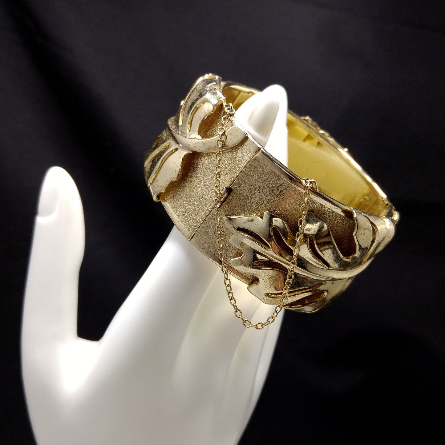Whiting & Davis Gold Plated Leaf Bracelet, Hinged Wide Clamper, 1950s Vintage Jewelry