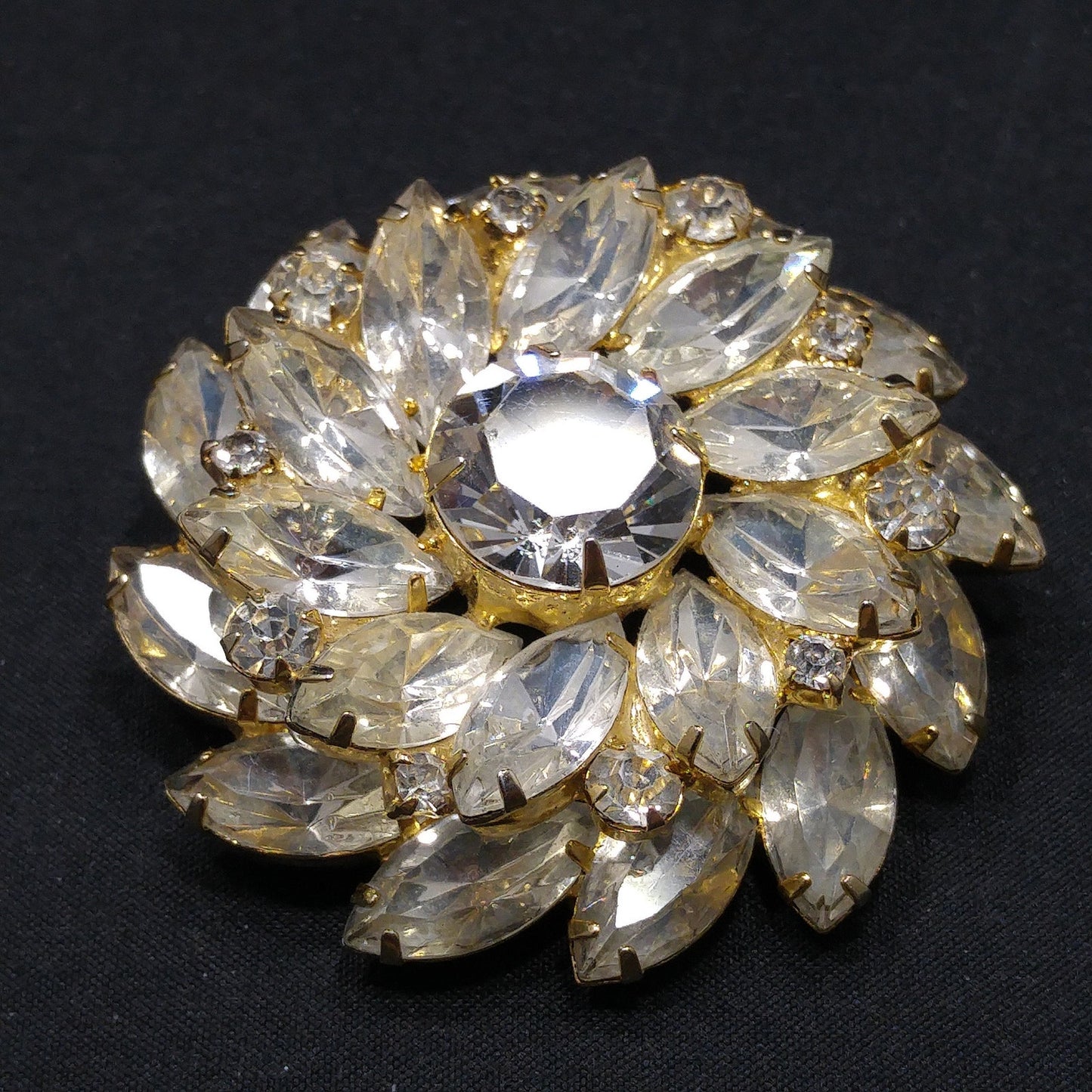 Mid-Century Clear Crystal Rhinestone Flower Brooch, Gold Plated, 1960s Vintage Jewelry