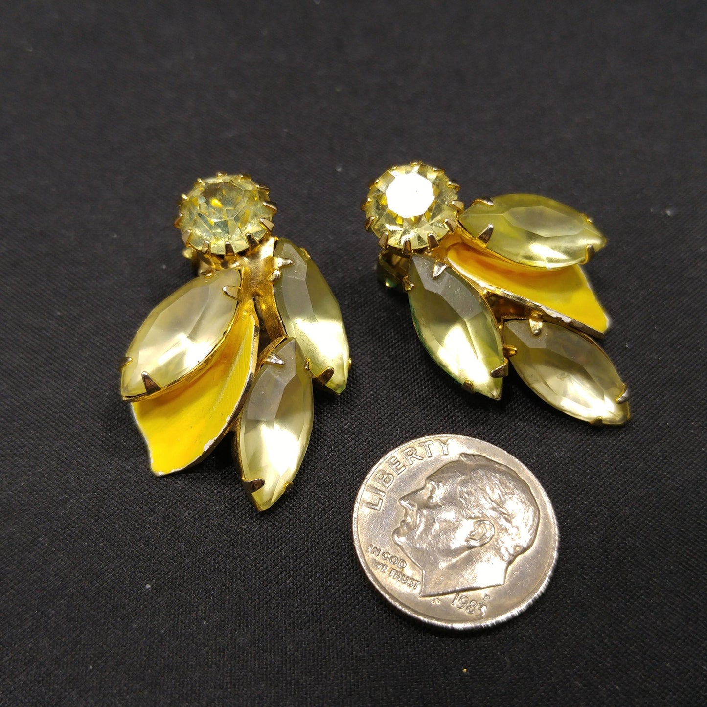 Weiss Yellow Enamel Jonquil Rhinestone Clip Earrings, Gold Plated, 1950s Vintage