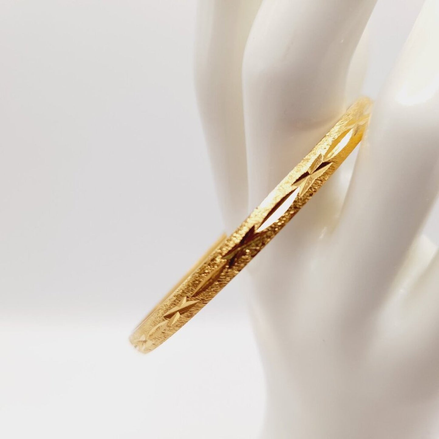 Vintage Crown Trifari Thin Etched Gold Plated Bangle - Size M