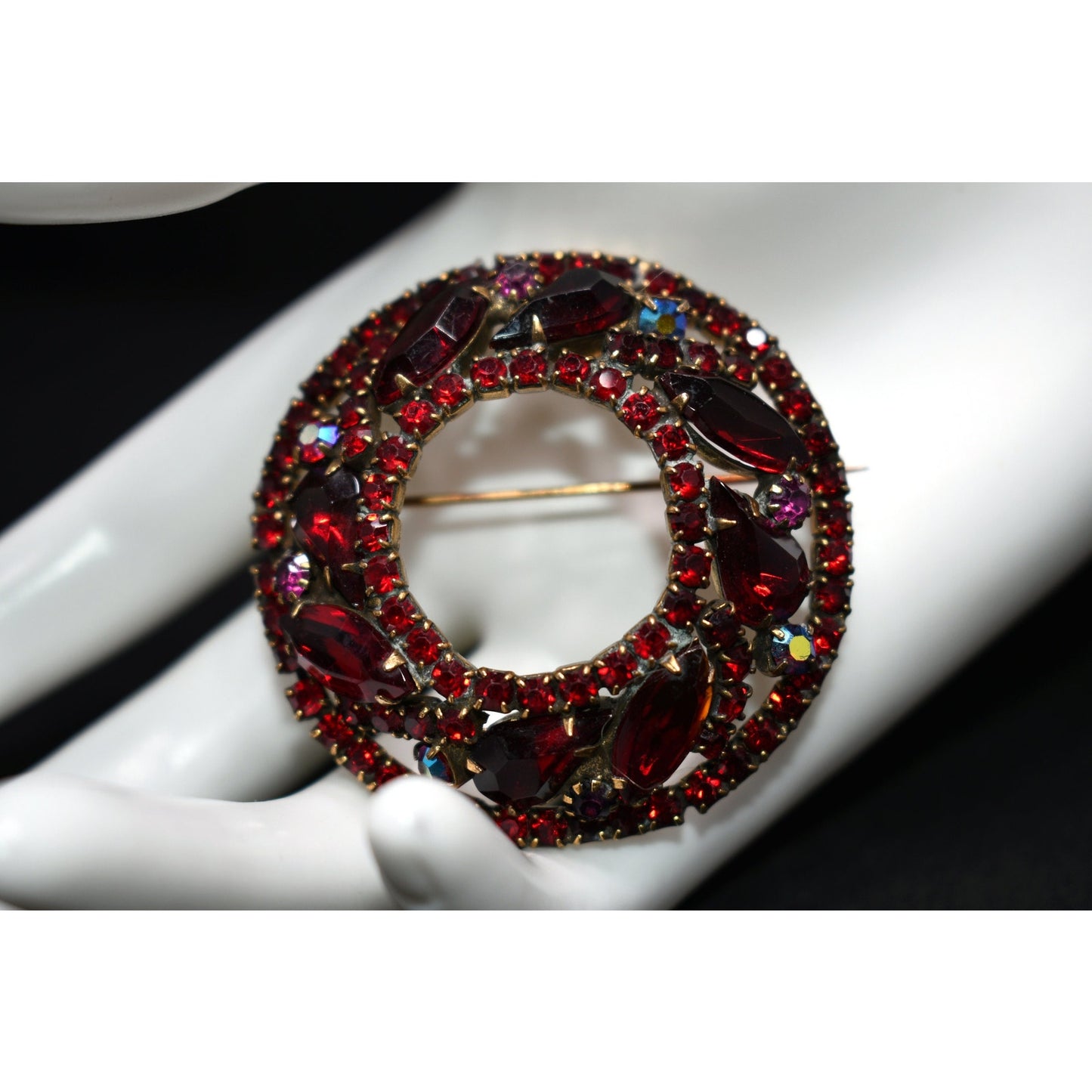 Vintage Weiss Red Rhinestone Domed Wreath Brooch, Aurora Borealis, Antique Gold Plated, 1950s