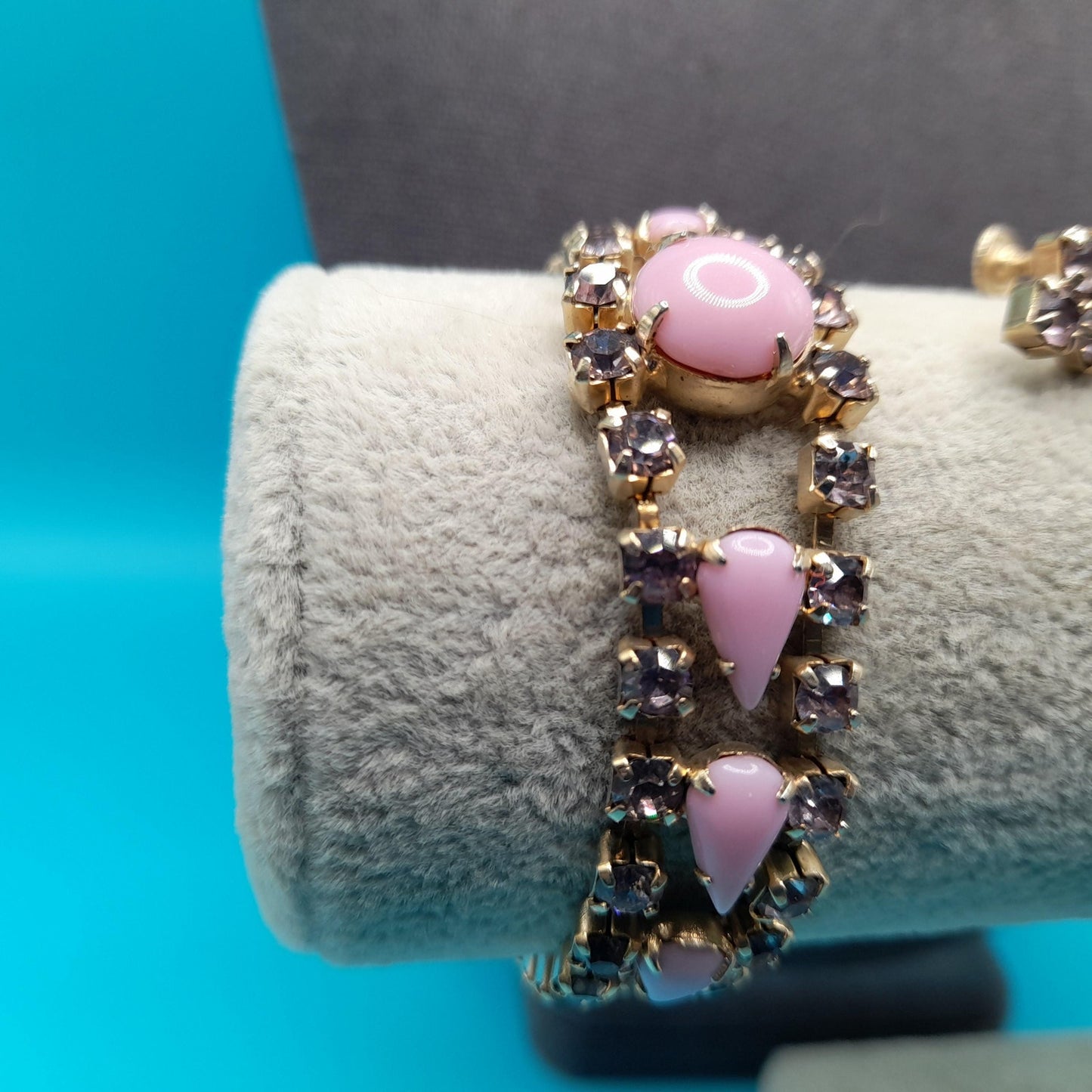 Vintage Pink Glass Rhinestone Jewelry Set: Choker Bracelet Screw-back Earrings, 1950s