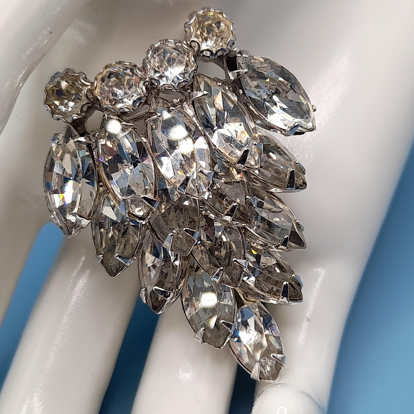Vintage WEISS Wedding Brooch, Clear Crystal Rhinestones, Rhodium Plated, 2 Inches, 1960s