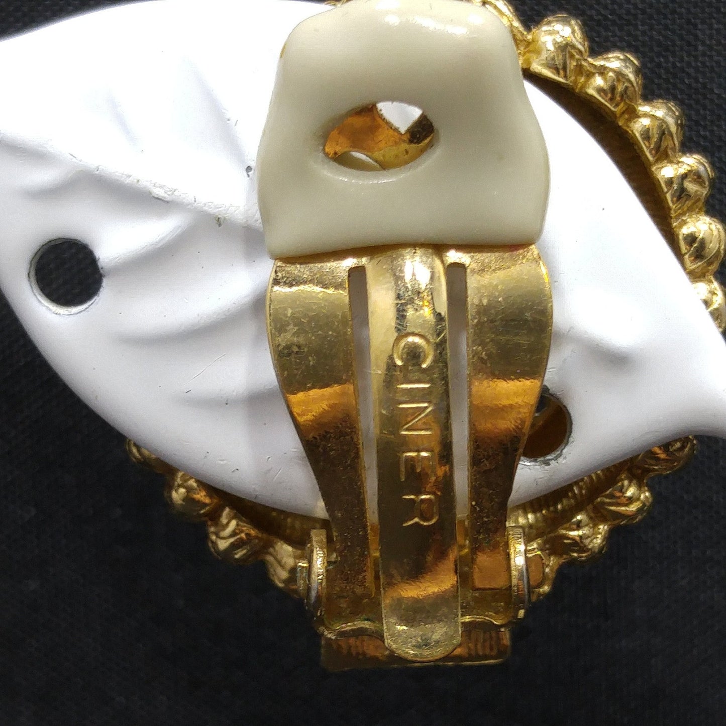 Ciner Open Center Round Clip Earrings, Gold Plated, 1980s Vintage Jewelry