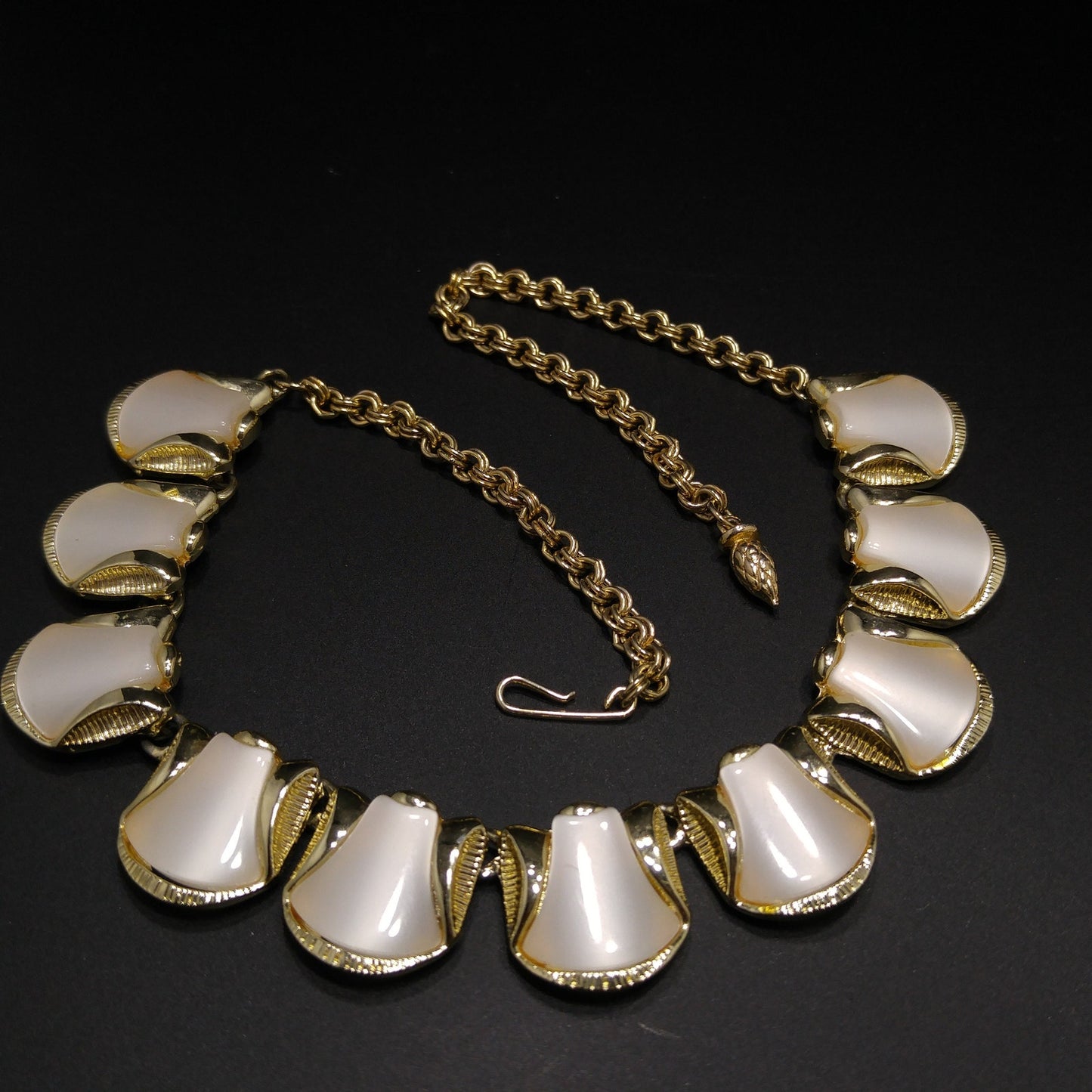 Mid-Century White Moonglow Choker Necklace, Gold Tone, 1950s Vintage Jewelry