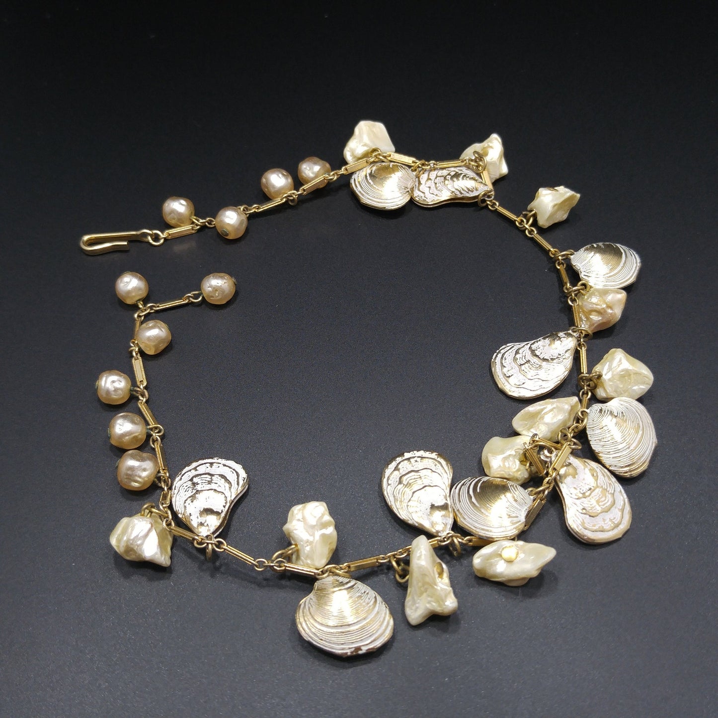 Sea Shell & Faux Pearl Charm Necklace, Gold Tone Chain, 1950s Vintage Jewelry