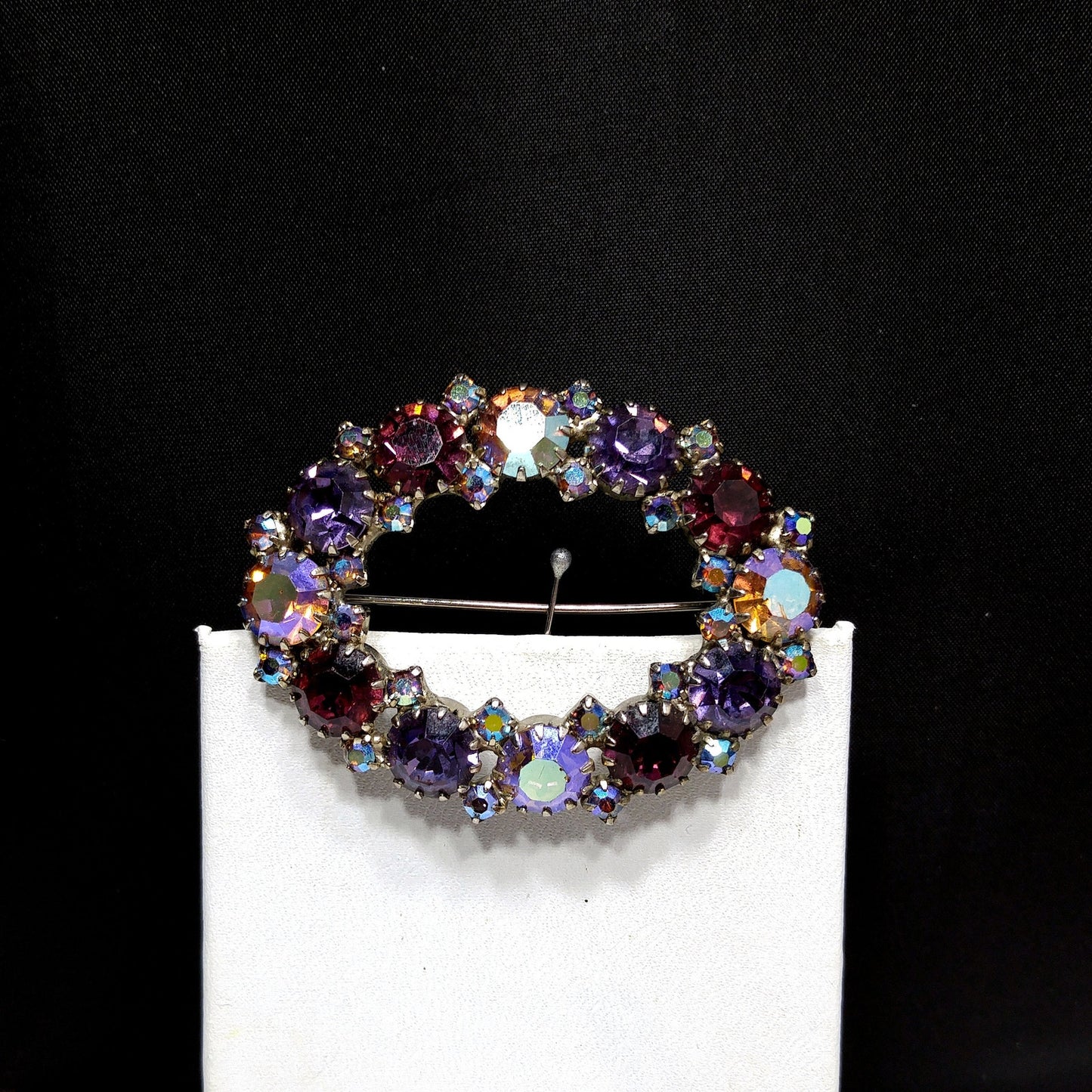 Oval Purple Aurora Borealis Lavender Rhinestone Brooch, Dog-toothed Prong Set, 1960s Vintage Jewelry