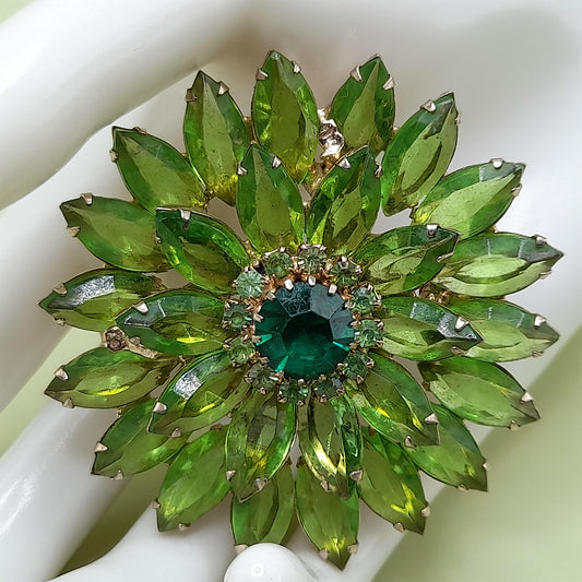 Vintage Unsigned Weiss Green Floral Brooch, 2 1/4 Inch