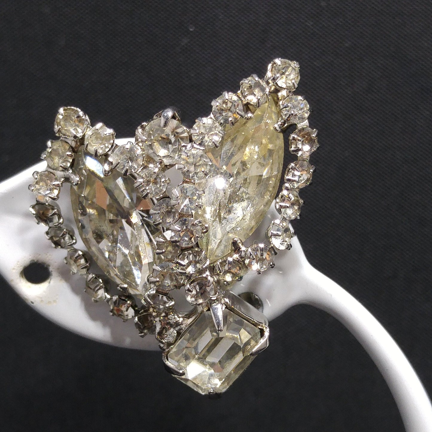 Weiss Clear Rhinestone Floral Earrings, Rhodium Plated, 1950s Vintage Jewelry