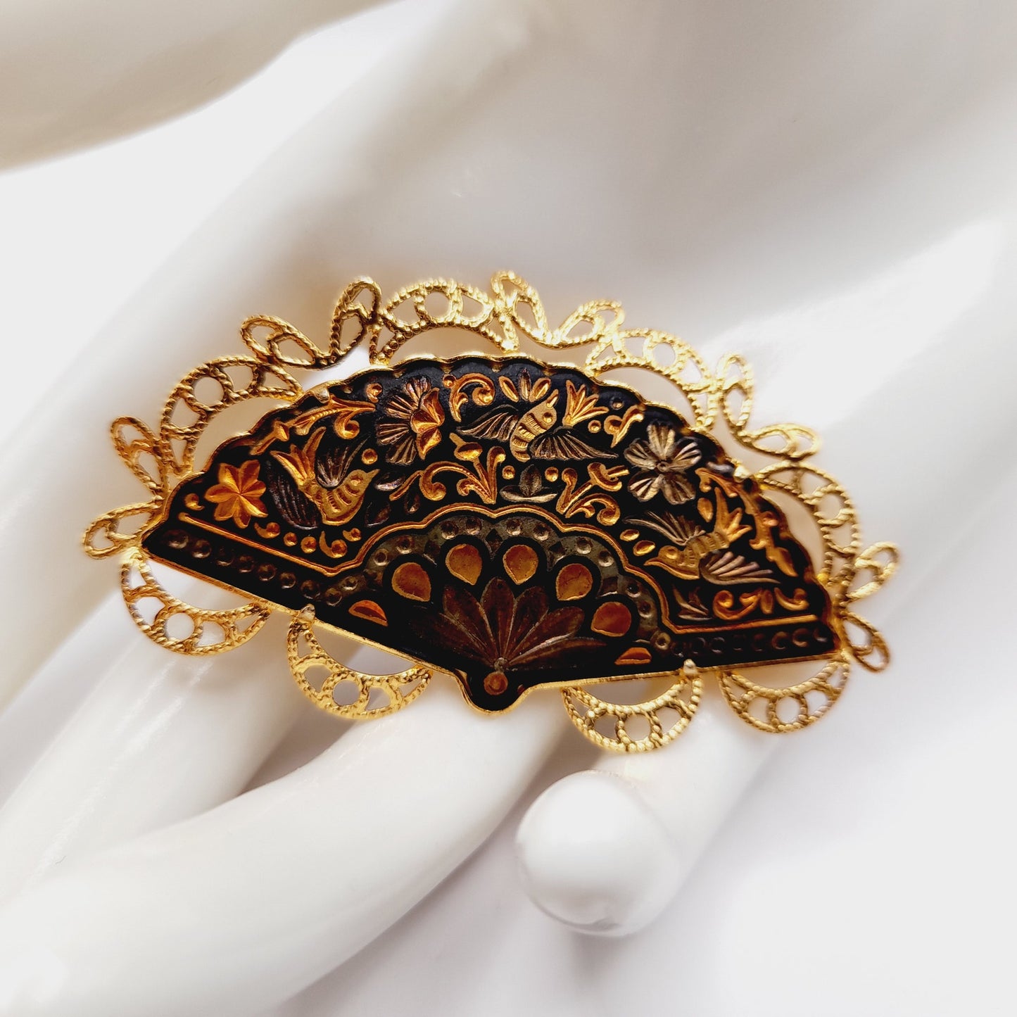 Vintage Damascene Fan Brooch Gold Black Filigree Pin 2.5 Inch