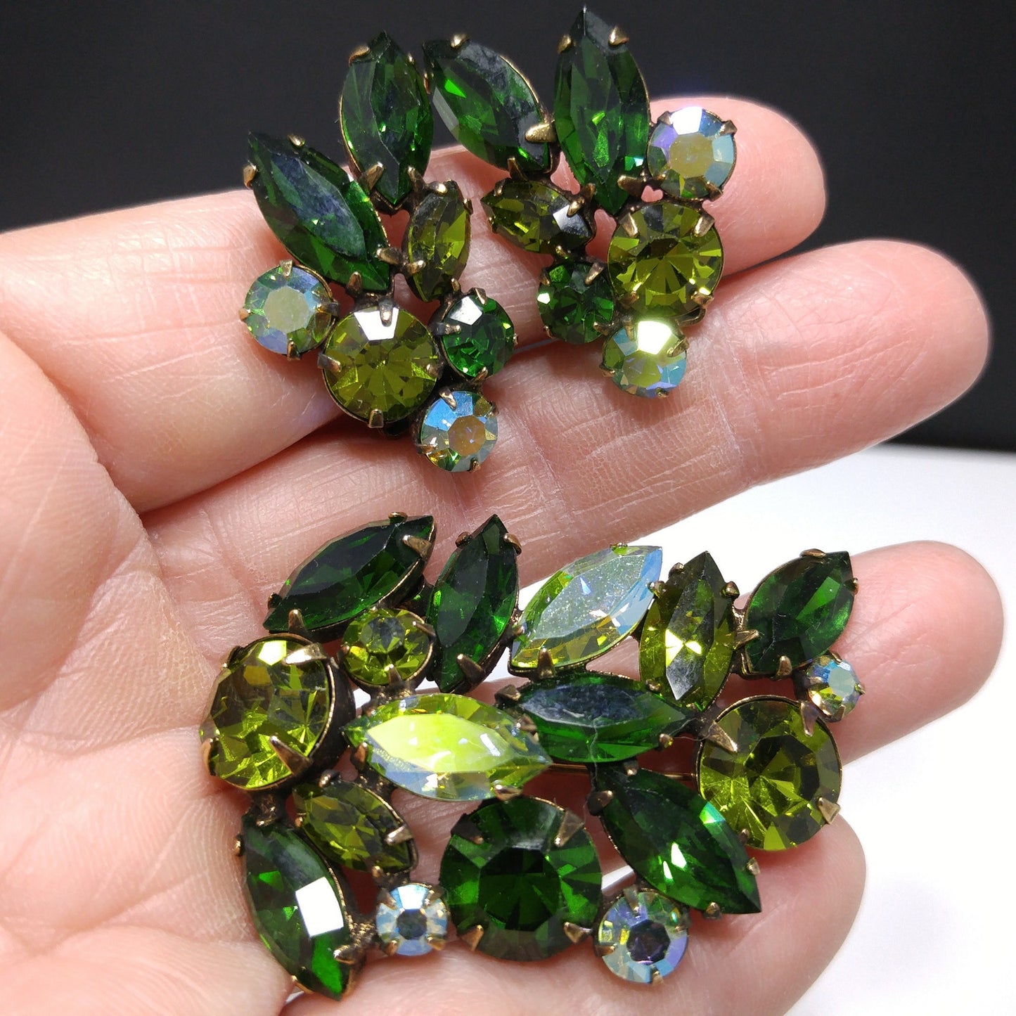 Green Crystal Rhinestone Brooch & Earrings, Aurora Borealis, 1960s Vintage Jewelry