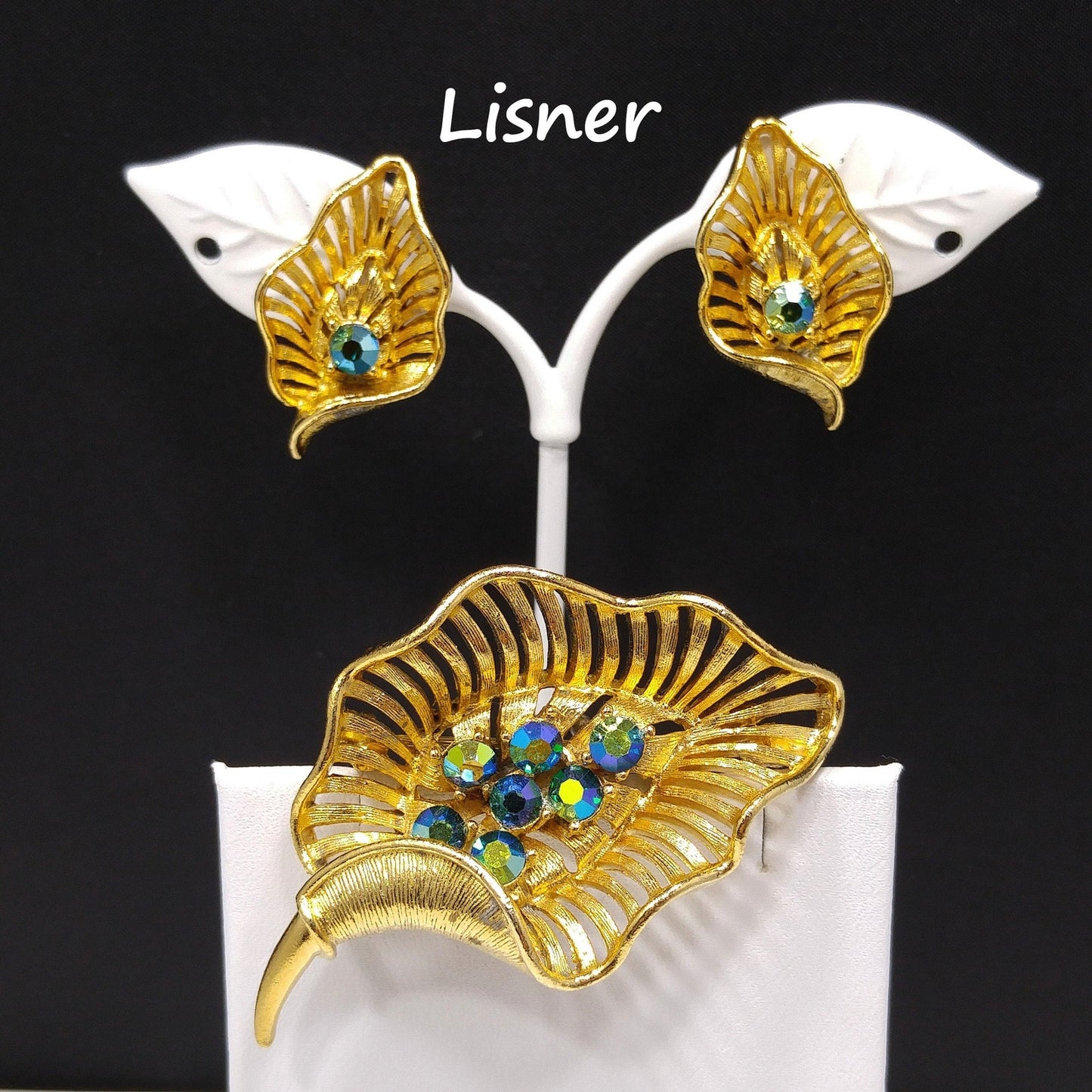 Lisner Blue Aurora Borealis Leaf Brooch & Earrings, Gold Plated, 1960s Vintage Jewelry