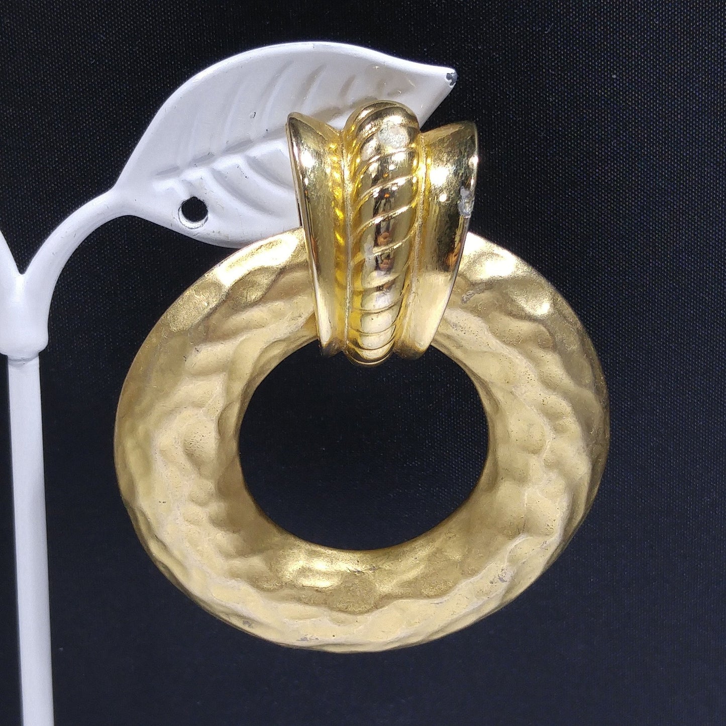 Edwin Pearl Large Runway Post Earrings, Hammered Gold Plate, 1980s Vintage Jewelry