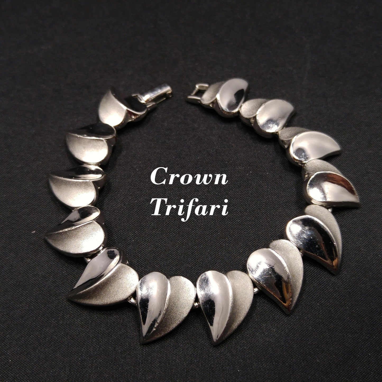 Crown Trifari Heart Leaves Bracelet, Rhodium Plated, 1960s Vintage Jewelry