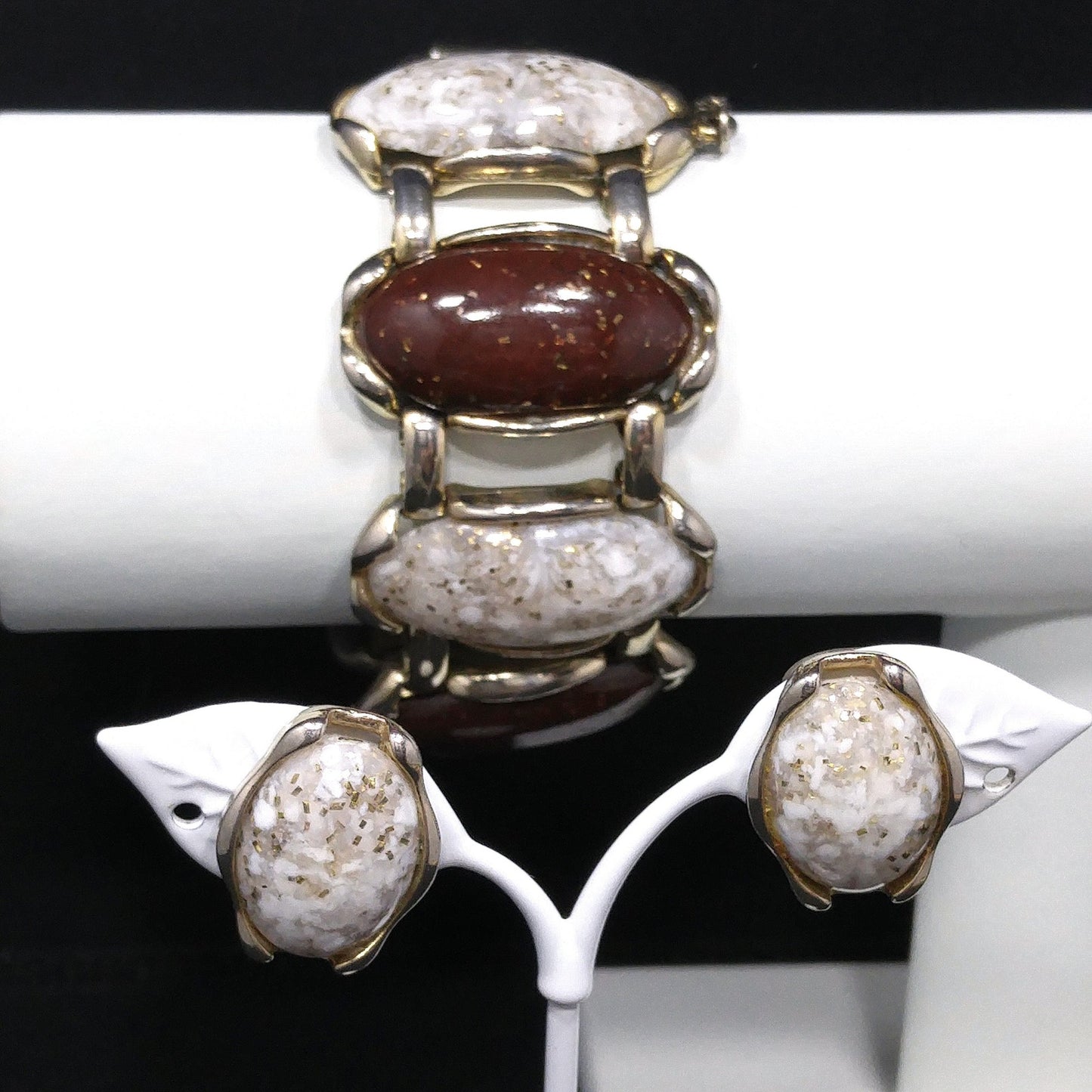 Lucite Confetti Cab Bracelet & Earrings, Gold Glitter Cabochons, 1950s Vintage Jewelry