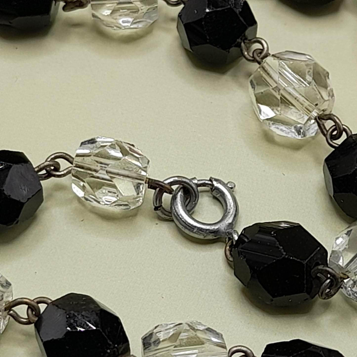Vintage Art Deco Black and Clear Crystal Necklace – 1920s Wire Wrapped Flapper Beads – 53 Inches