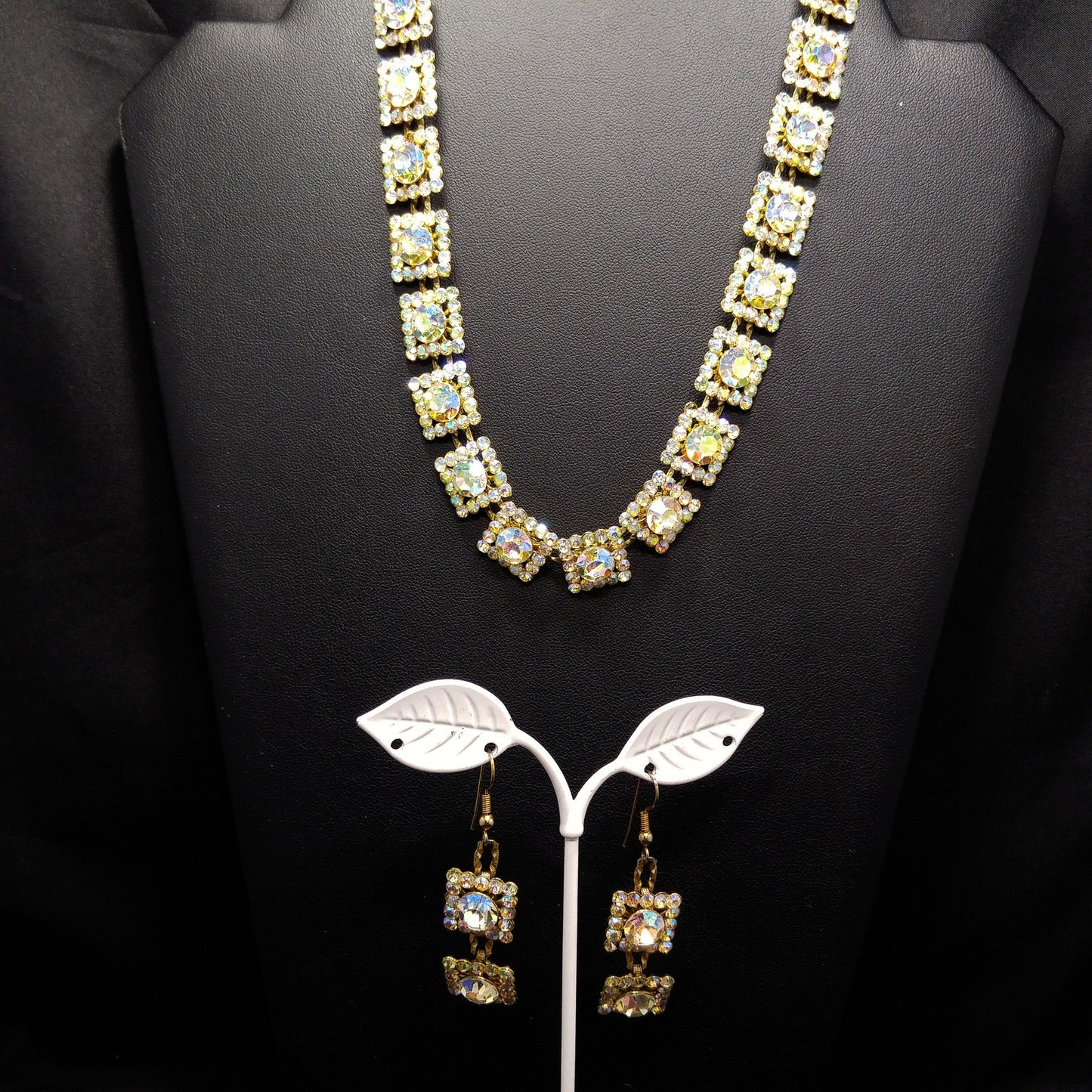 Vintage 1960s Aurora Borealis Rhinestone Necklace & Earrings Set – Square Links