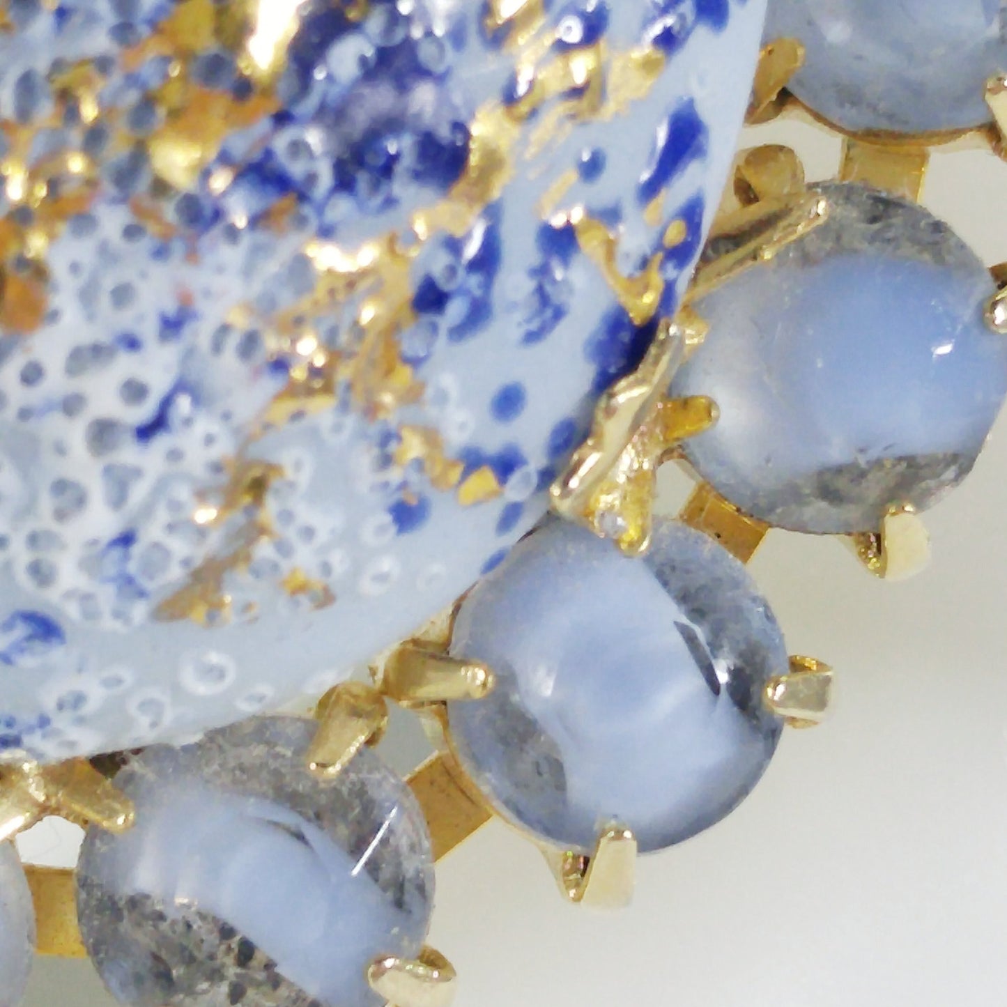 Hand Painted Blue Spatter Gold Ceramic Brooch, Gold Plated, 1960s Vintage Jewelry
