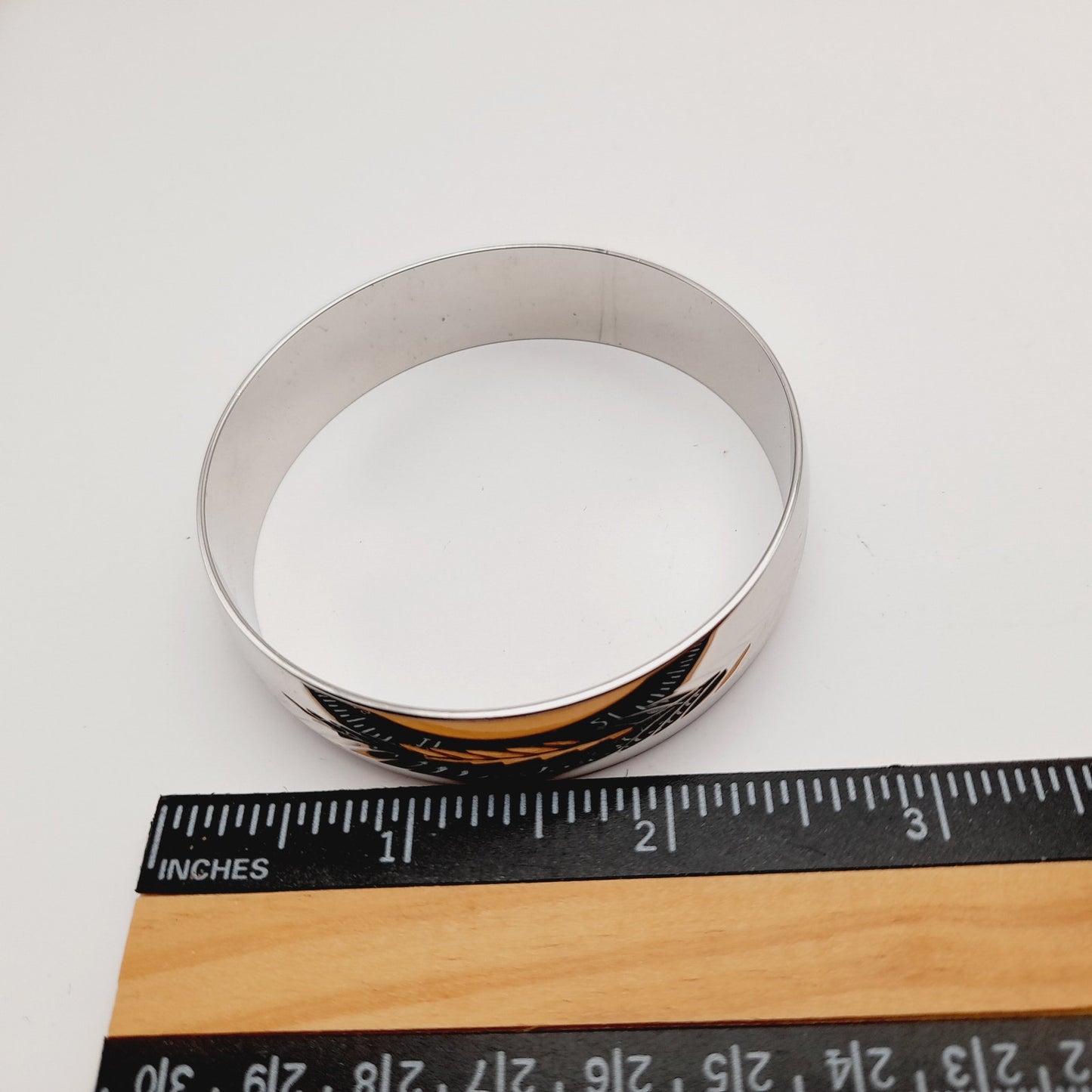 Vintage Crown Trifari Rhodium Plated Wide 7 3/4 Inch Length Bangle