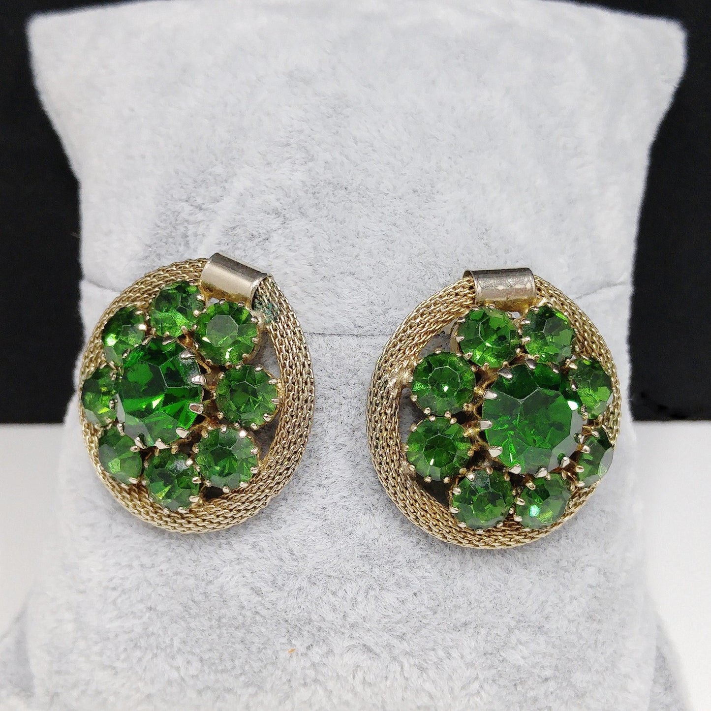 Weiss Green Rhinestone Gold Mesh Earrings, Emerald Green, Gold Plated, 1950s Vintage Jewelry