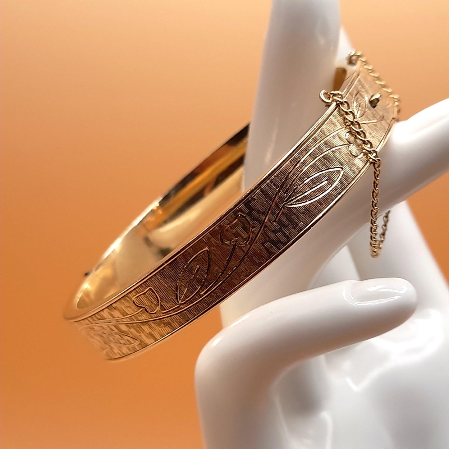 Krementz Floral Hinged Bangle Bracelet, Rolled Gold Overlay, Safety Chain, 1950s Vintage Jewelry
