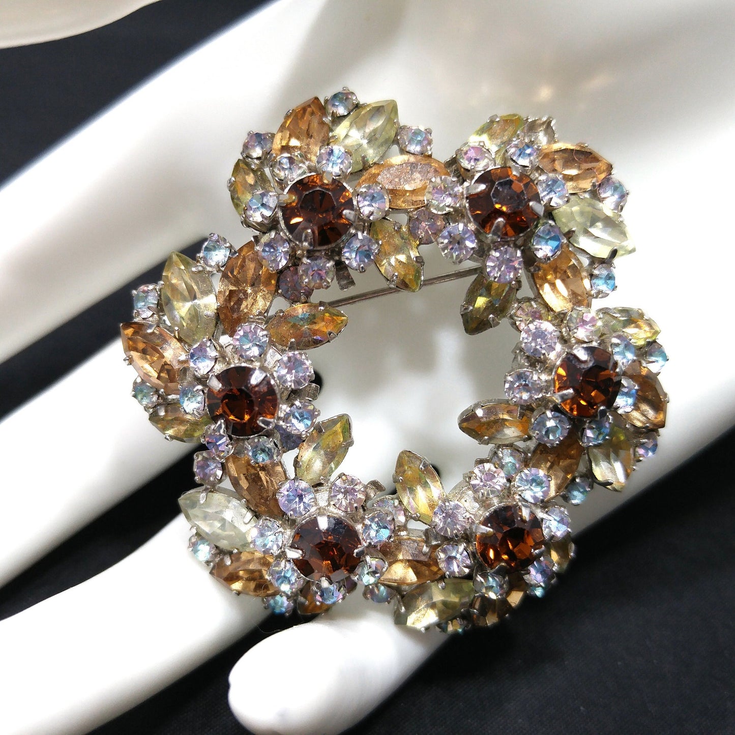 Austrian Floral Wreath Crystal Brooch, Rhodium Plated, 1960s Vintage Jewelry