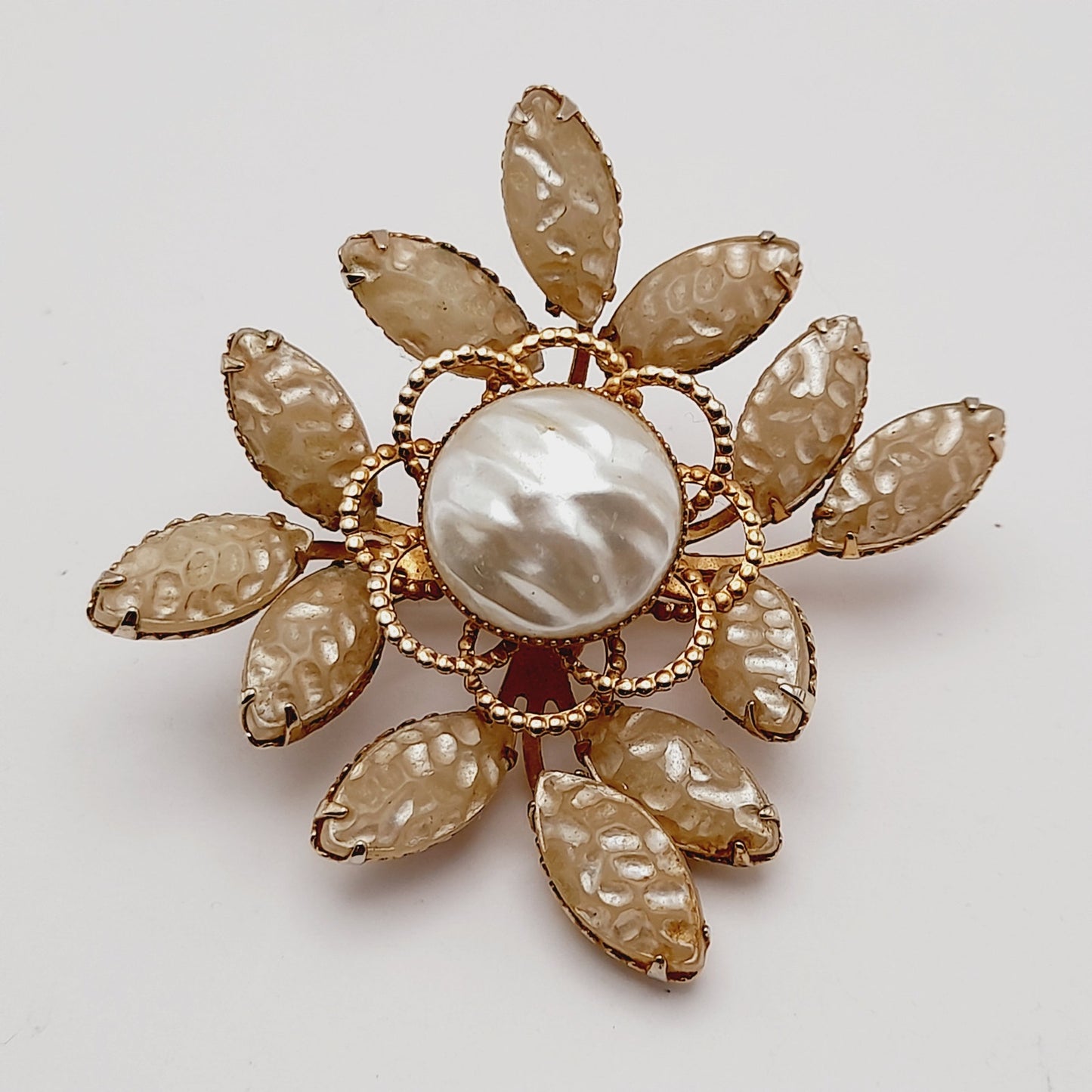 Vintage 1950s Molded Cream Leaves Faux Pearl Flower Brooch