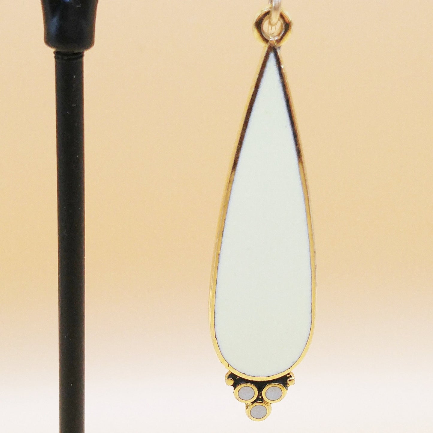 Laurel Burch Cream White Drop Earrings, Gold Plated, 1980s Vintage Jewelry