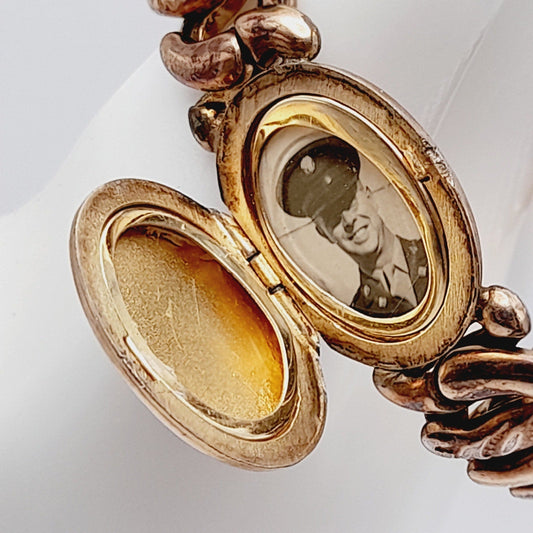 Love in Gold: The Romantic Story of Sweetheart Expansion Bracelets from the 1940s-50s