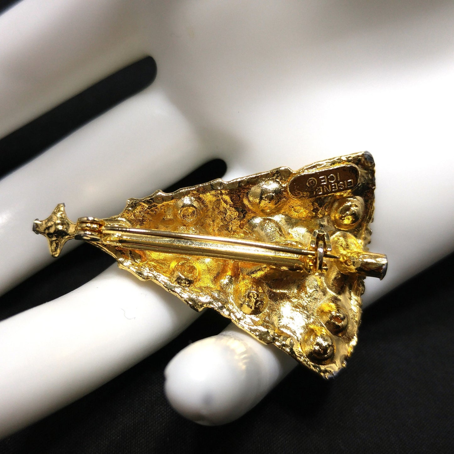Eisenberg Ice Christmas Tree Brooch Red Green Rhinestones Gold Vintage