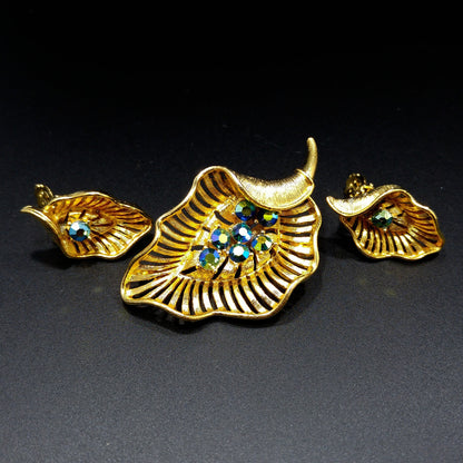 Lisner Blue Aurora Borealis Leaf Brooch & Earrings, Gold Plated, 1960s Vintage Jewelry