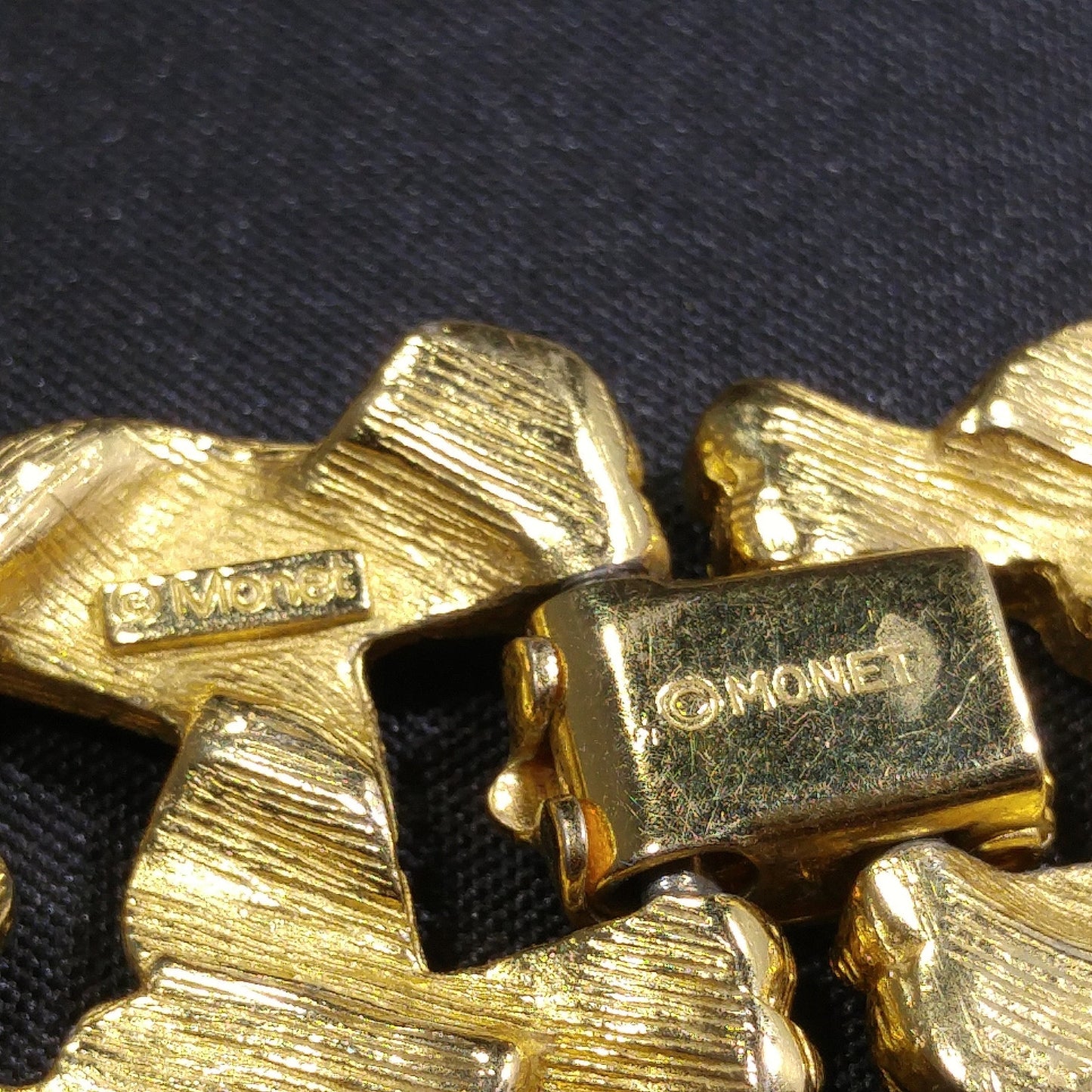Monet Large Link Wide Necklace, Gold Plated Textured Links, 1960s Vintage Jewelry